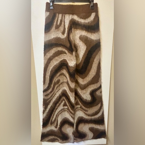 Revolve Twenty Montreal Brown and Cream Swirl Fuzzy Wide Leg Pants- NWT - Picture 3 of 6